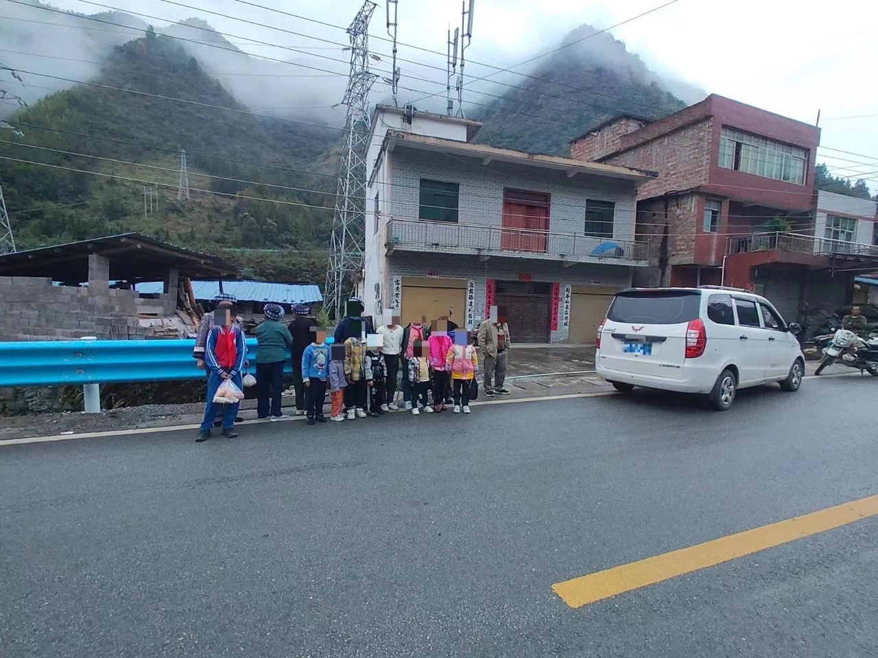 非法營運“黑校車”，貴州一駕駛員被依法判刑！