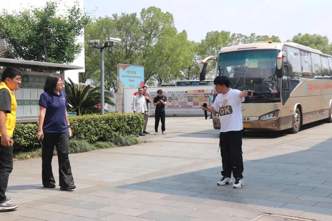 金澤中學(xué)開展校車應(yīng)急疏散演練活動