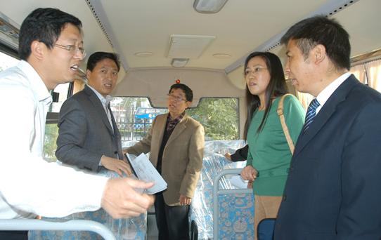 晉城市首批校車公開招標(圖)