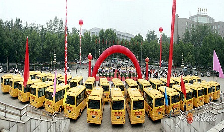 關注校車 關愛學生