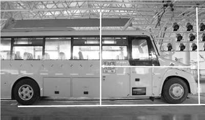 宇通率先完成校車正面碰撞試驗