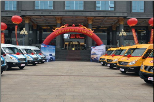 2013校車市場首個(gè)百臺大單花落江淮星銳