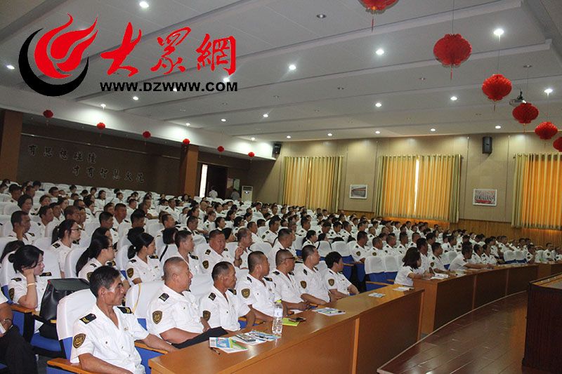 膠州400名交運溫馨校車員工利用暑假學(xué)習(xí)充電