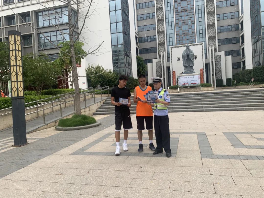【金秋開學季】贛州經開區交警多舉措保障學生出行安全