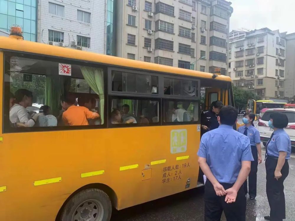 檢察建議“回頭看”，筑牢校車運營安全“防護網”