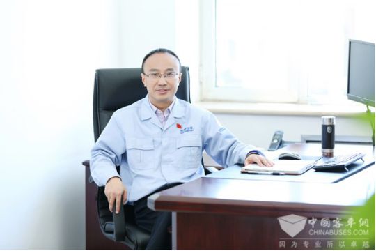 羅志龍：598臺校車批量出口海外，長安輕型車上半年業績亮眼