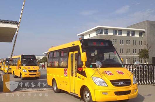 安凱校車走進“三鄉寶地”
