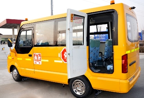 長安神童校車再次升級更安全、更舒適、更適用