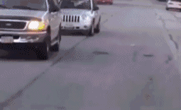 美國校車為什么安全性更高？