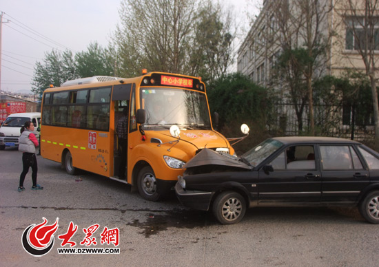 災(zāi)難來臨時(shí)，校車是否可取......
