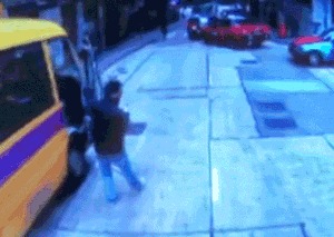 香港“無人校車”失控致3死11傷，初步懷疑手剎沒拉好