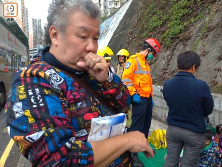 香港兩校車相撞，至少15名幼兒園學生受傷