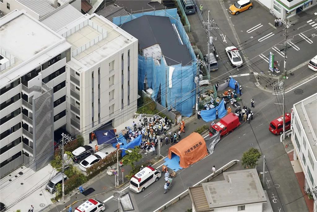 喪心病狂！砍殺等校車的小學生后自殺，日本神奈川又“隨機殺人“釀16傷2死