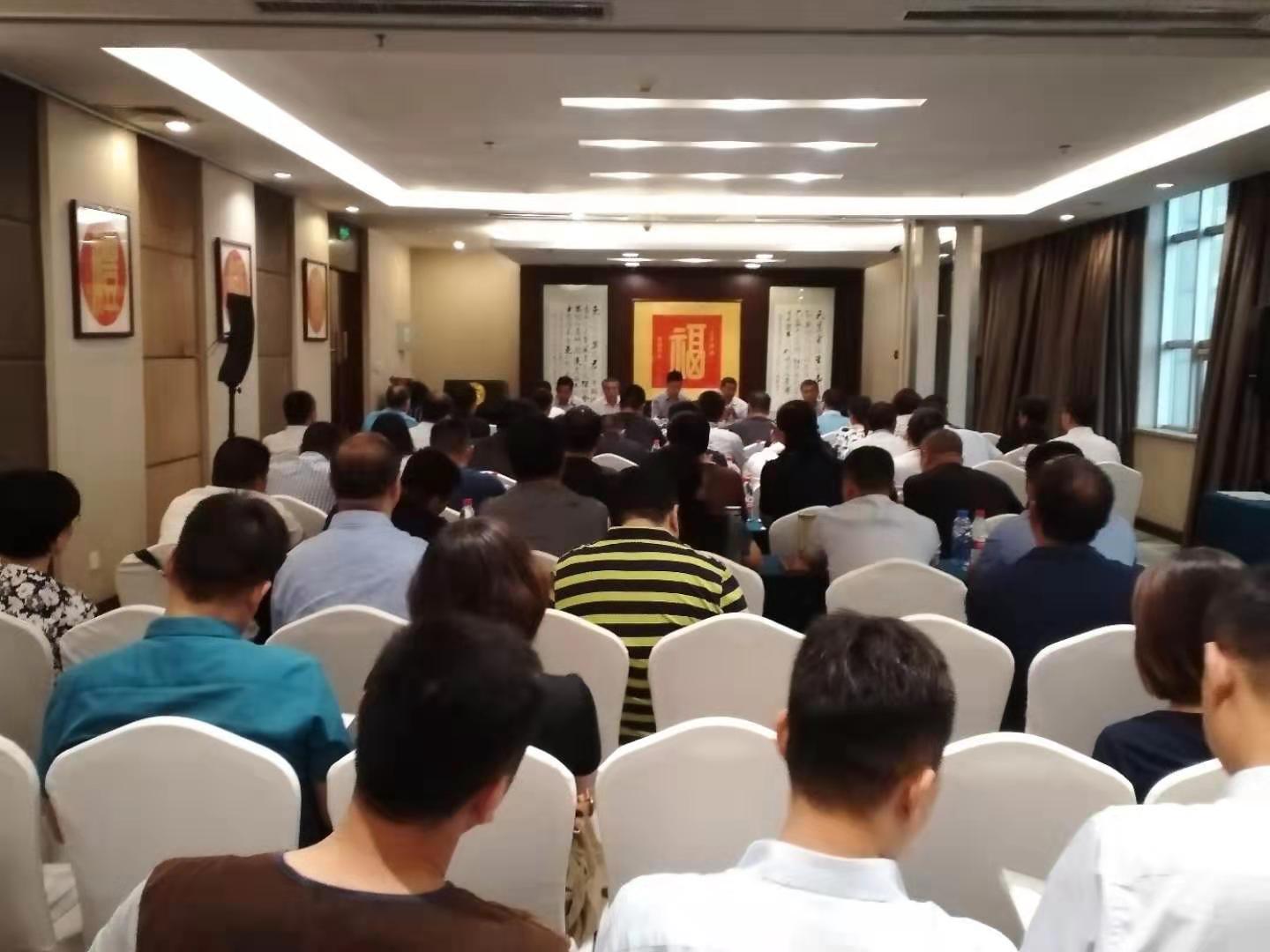 研學成趨勢 旅游及校車市場迎“利好”