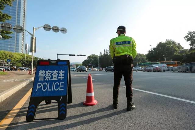 校車(chē)超載超員，小心被追究刑事責(zé)任！