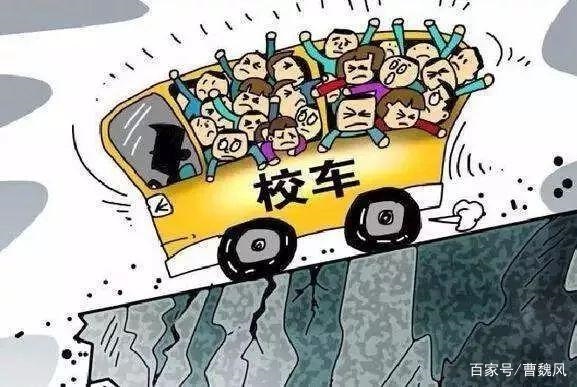 許昌建安交警嚴(yán)查嚴(yán)整轄區(qū)“黑校車”