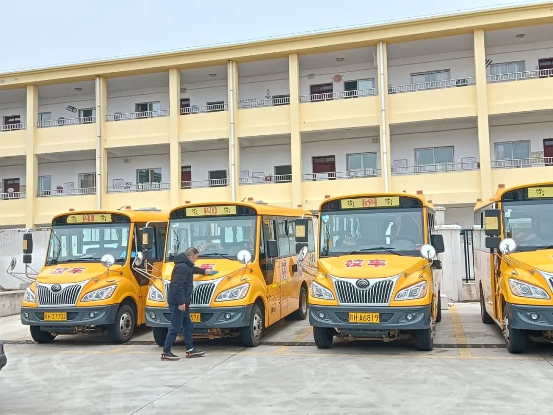 護航開學季，筑牢學生平安上學路——行千里校車開展安全大檢查