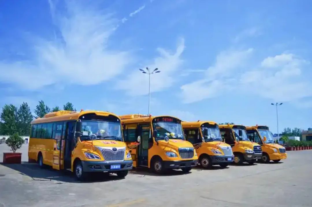 校車來了！惠陽區(qū)翰林實驗學(xué)校校車服務(wù)即將驚艷亮相