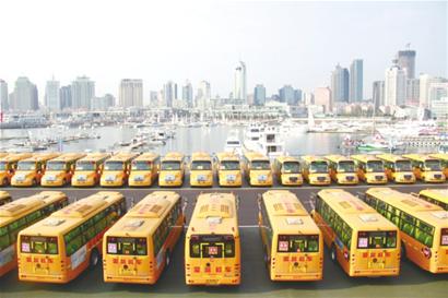 真情載道 27000余條校車路線 服務惠及十余萬學子