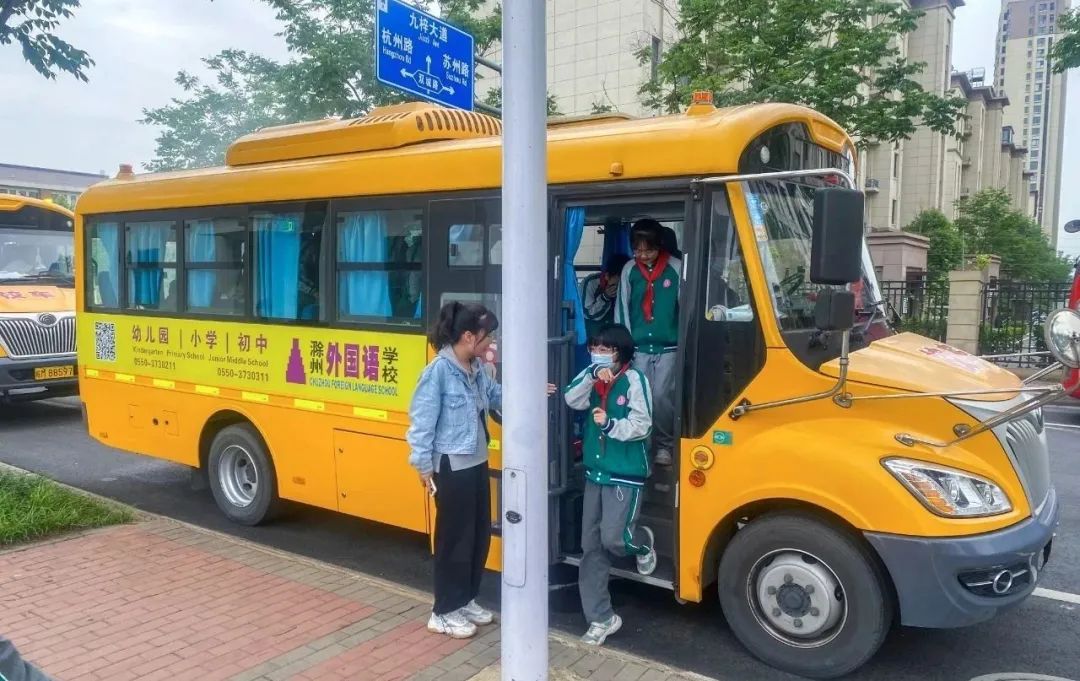 校車安全“大體檢”，筑牢學(xué)生“平安路”