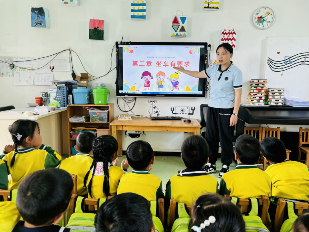 【安全保健】團風縣思源幼兒園——校車安全應急疏散演練活動